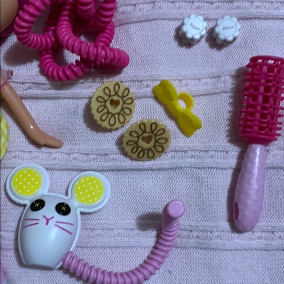 Lala Loopsy doll with accessories - Picture 2 of 3